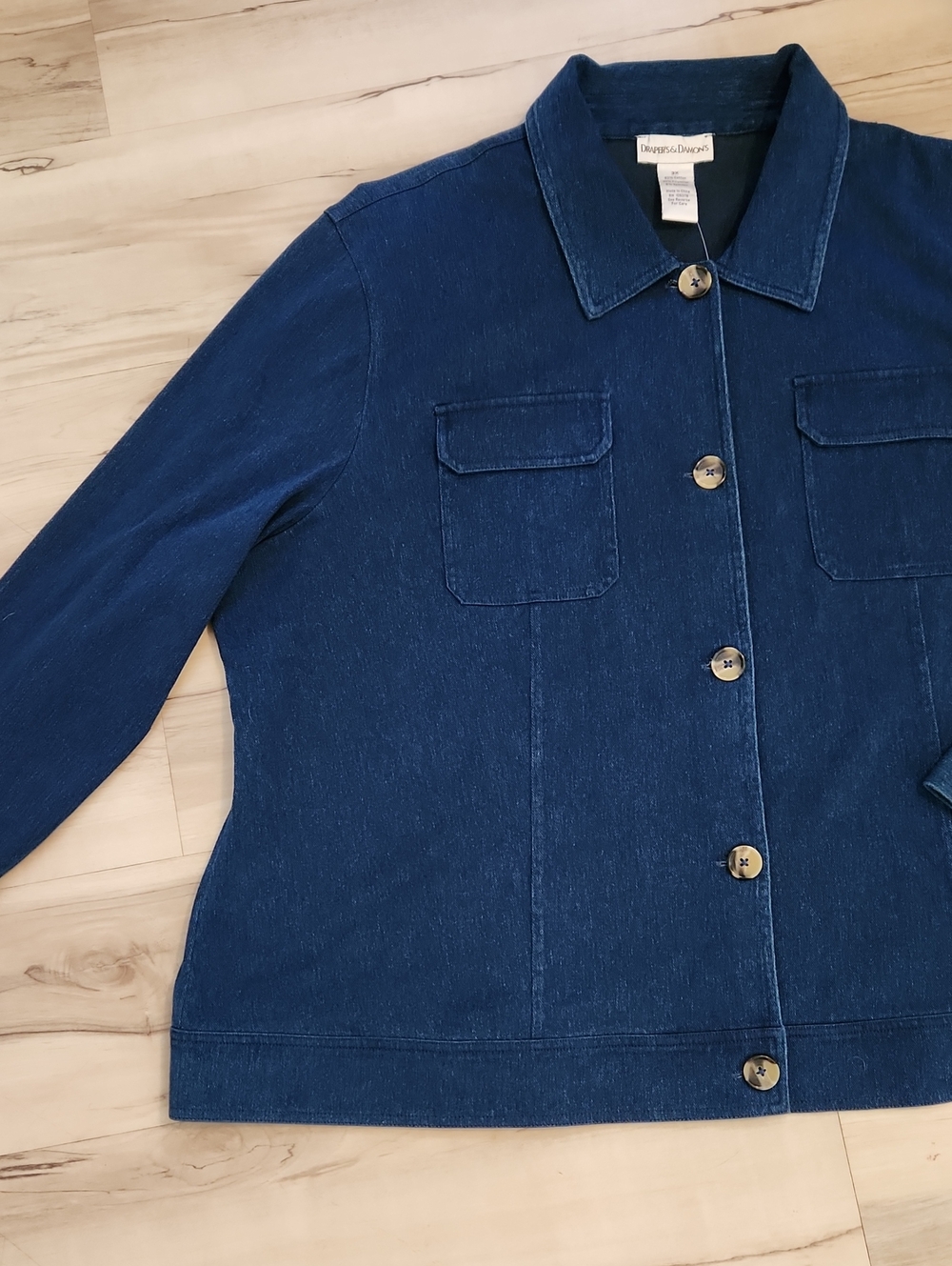 Draper's & Damon's Button Up Stretchy Lightweight Long Sleeve Denim Top Size 3X - Picture 2 of 12